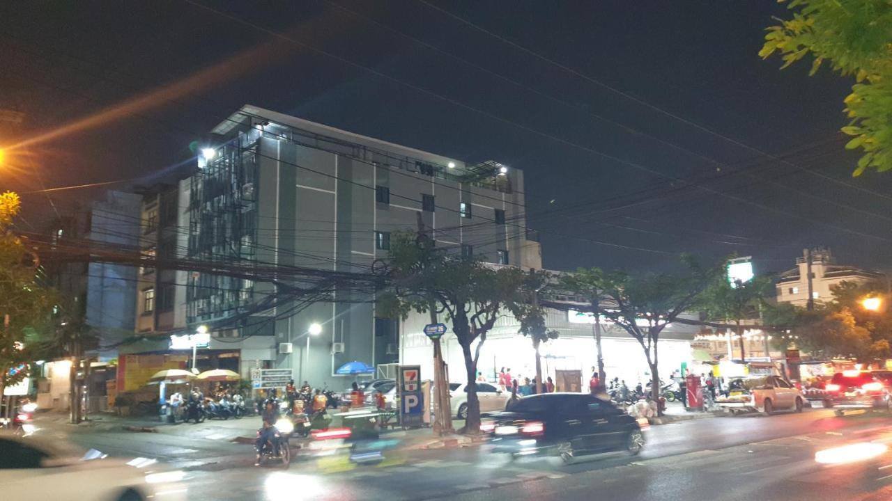 Hotel W71 à Bangkok Extérieur photo