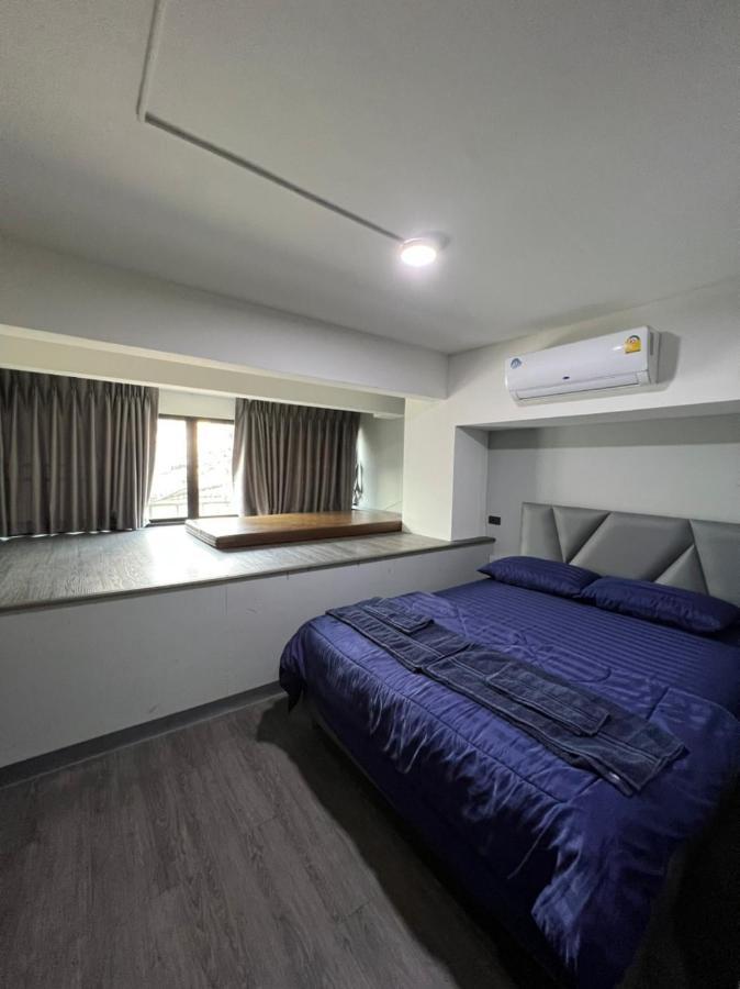 Hotel W71 à Bangkok Extérieur photo
